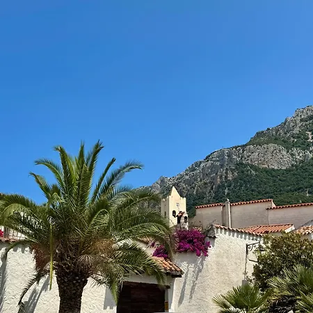 Casa Lia - Independent In The Gulf Of Orosei דירה Galtellì