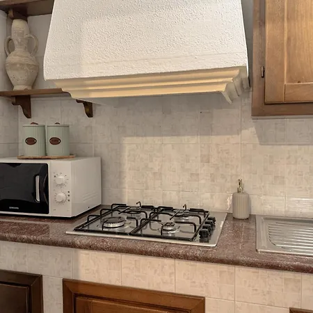 Casa Lia Indipendente Con Patio Privato Nel Golfo Di Orosei 아파트 Galtellì